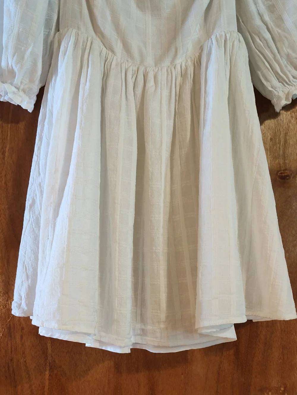 Windsor Puff Sleeve Babydoll Dress White Cotton Smocked Back Lined Size M